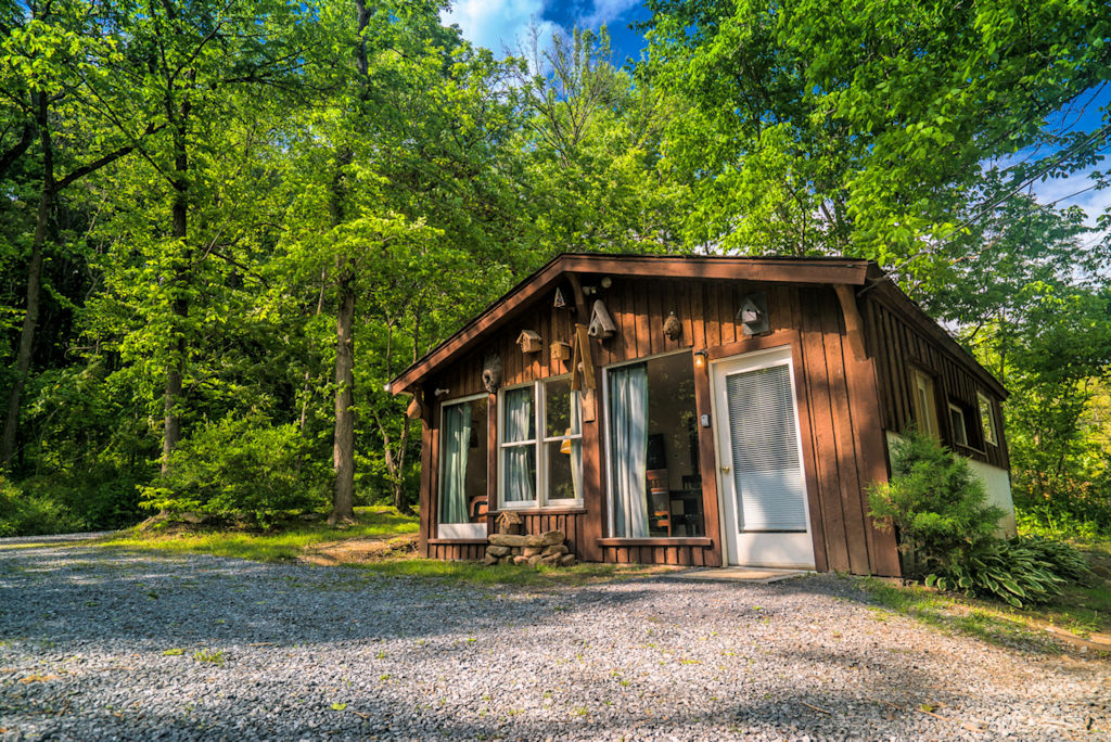 Misty Annex – Country Place Lodging & Camping on the Shenandoah River